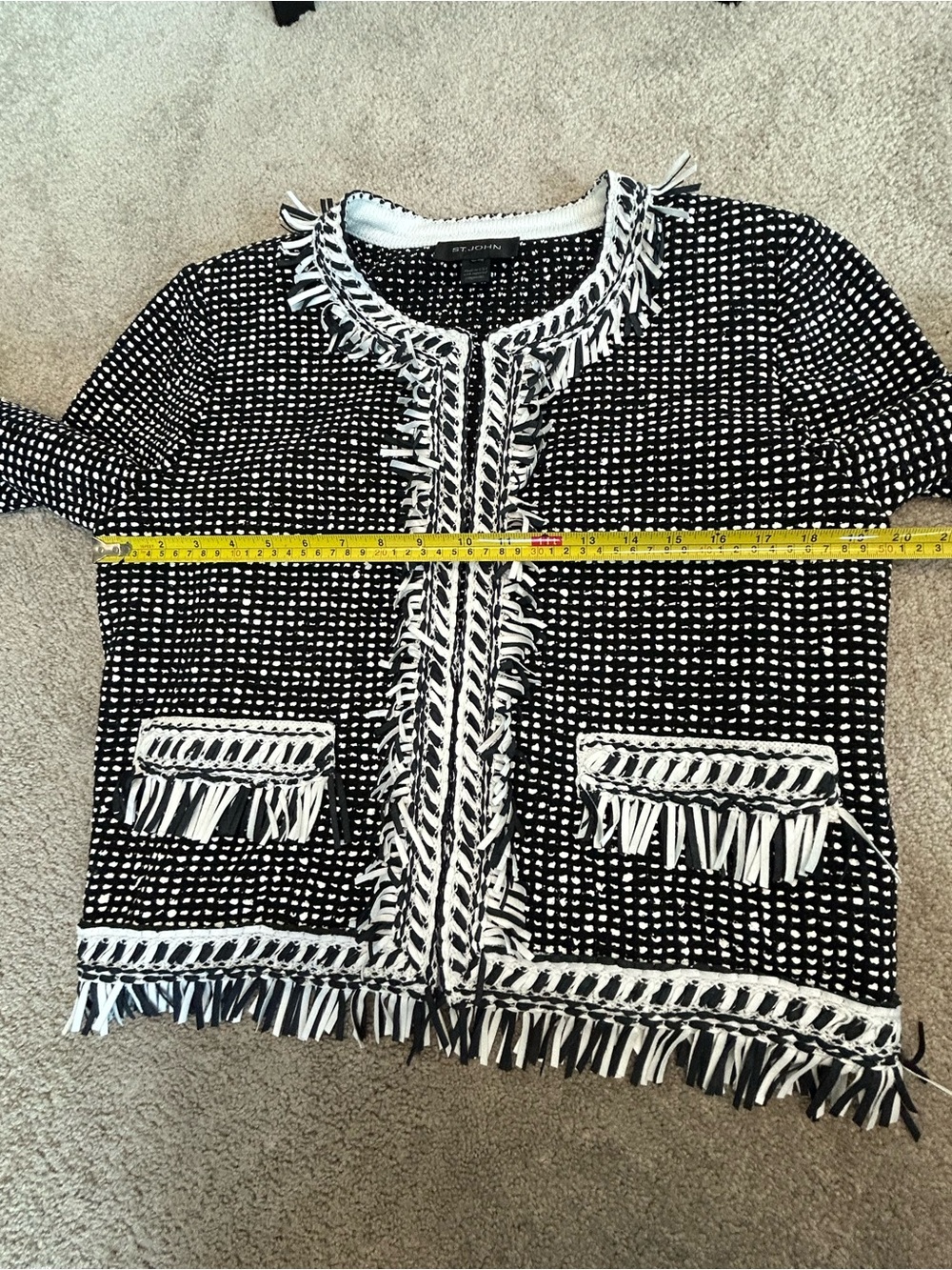 ST. JOHN Black White Fringe Trim Knit Jacket Wool Blend Open Front Career M - Picture 9 of 14